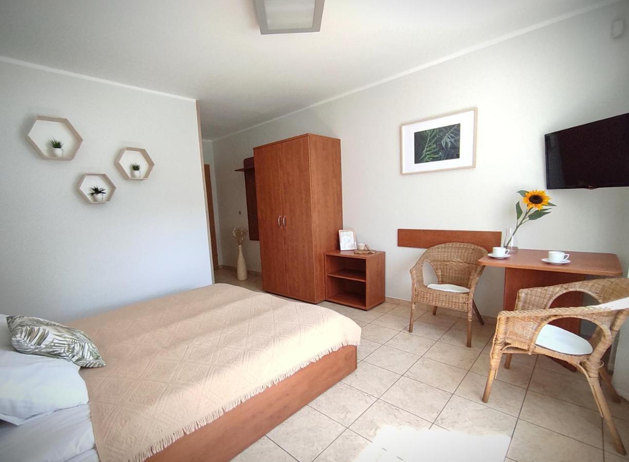 Lago Apartamenty I Pokoje Леба Экстерьер фото
